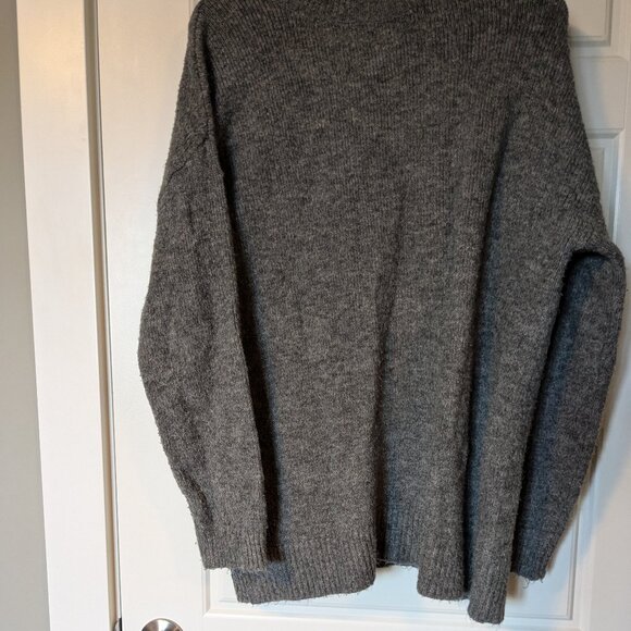 twik Oversized Grey Crewneck Sweater - Picture 4 of 6
